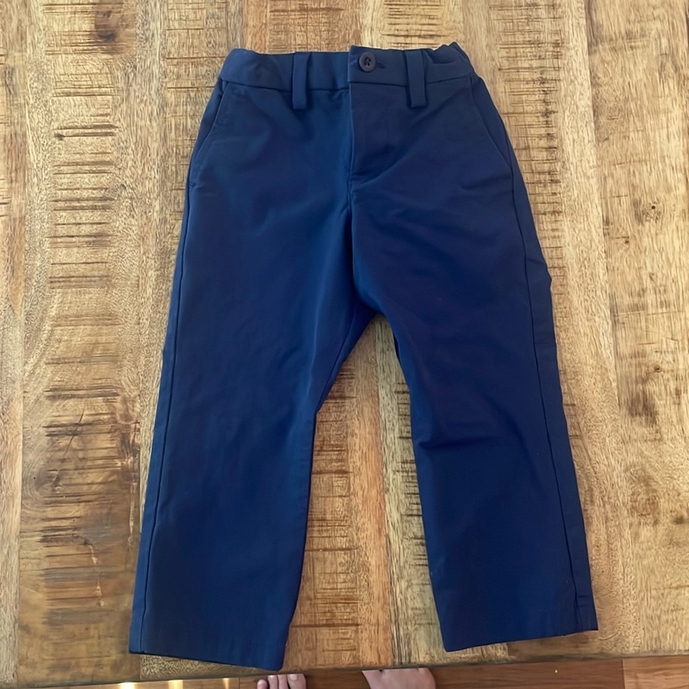 Vineyard Vines Boys Navy dress pants size 3T